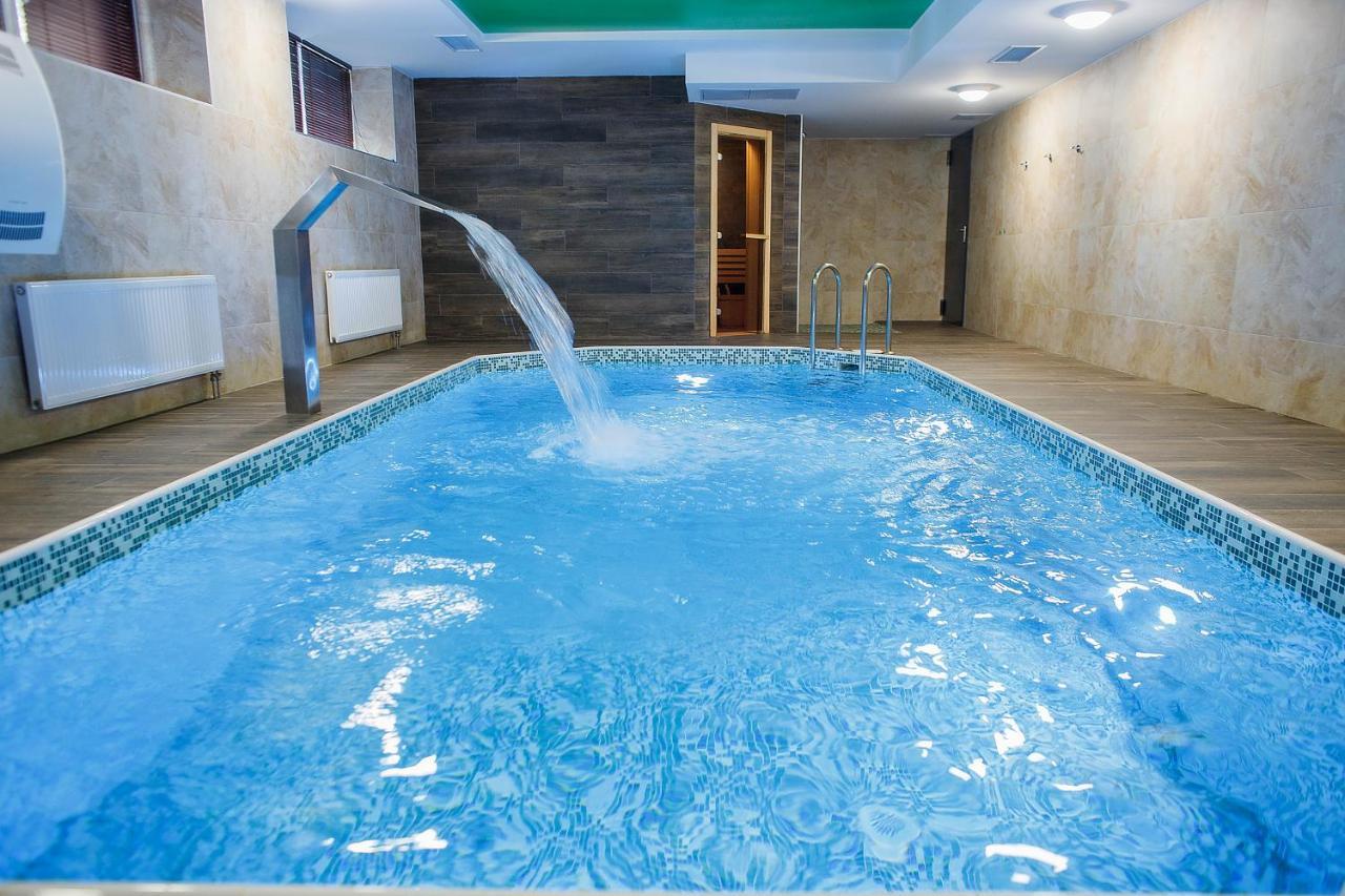 Olimpiyskiy Hotel Minsk Eksteriør billede