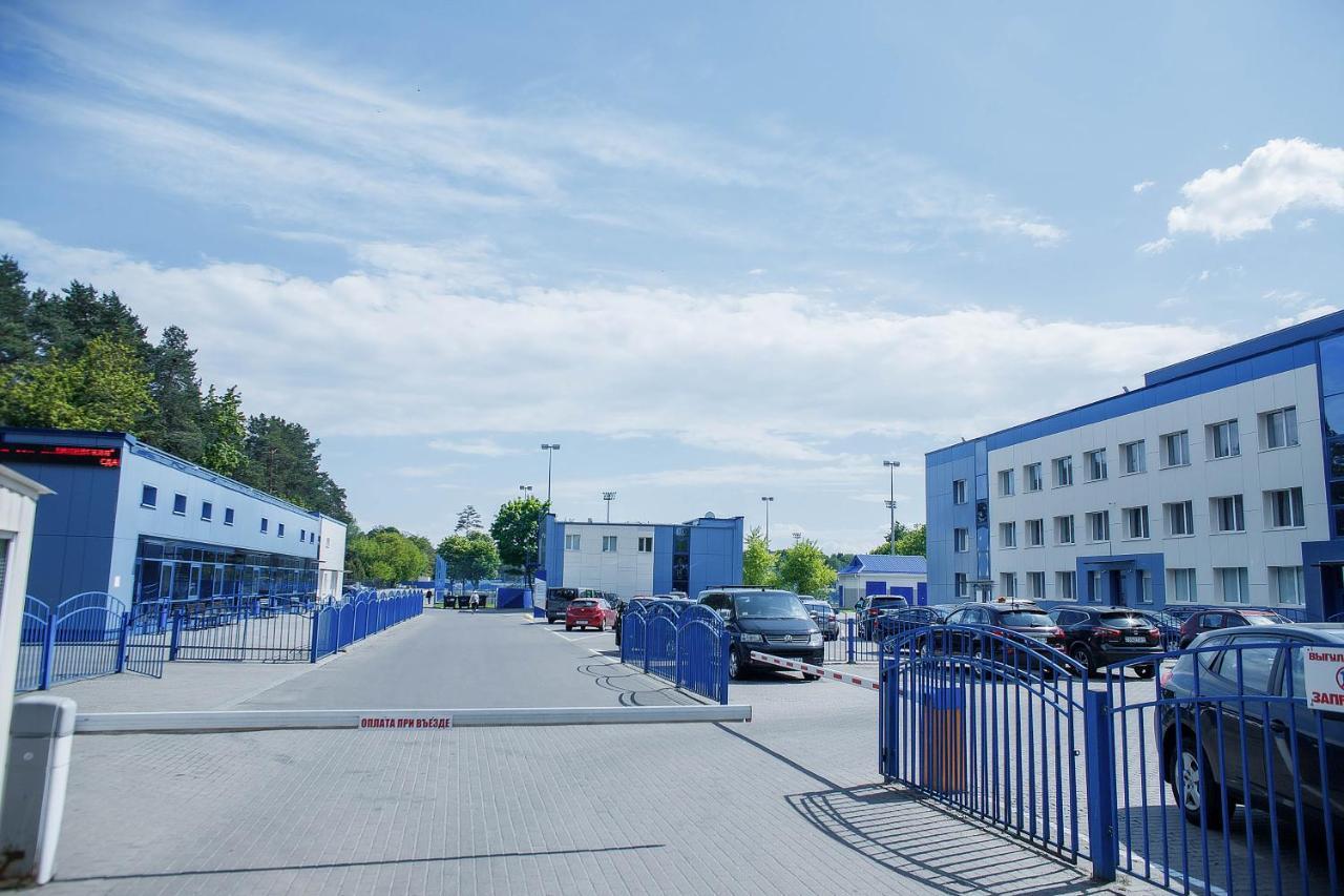 Olimpiyskiy Hotel Minsk Eksteriør billede